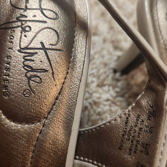 Life stride soft system slingback heels tan 7.5 womens - Picture 2 of 4